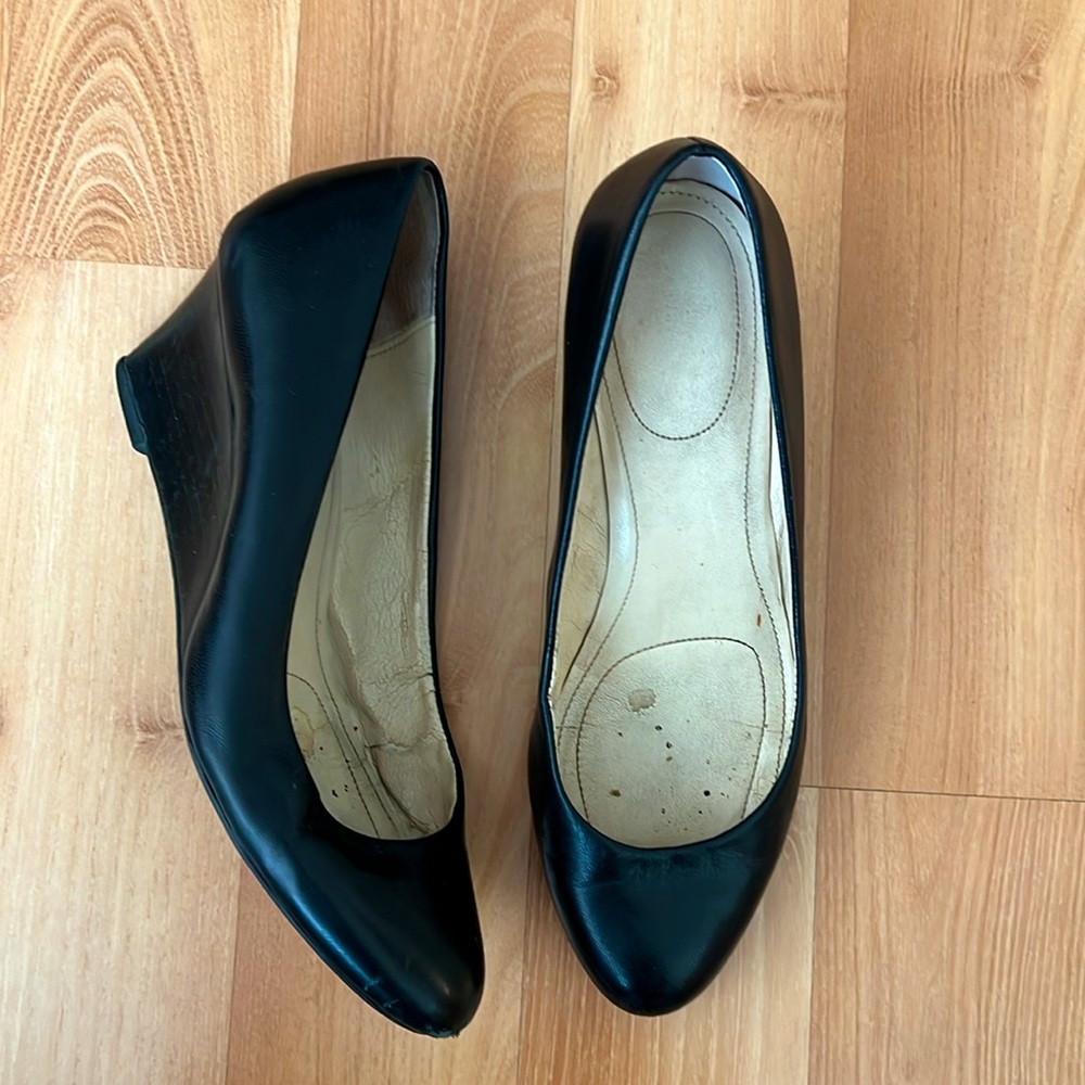 Yana Women’s Wedge Shoes